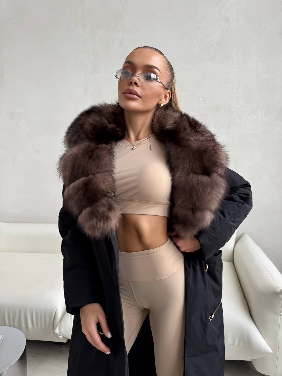 пуховики с мехом,парка с натуральным мехом,зимняя парка с натуральным мехом,пуховики с натуральным мехом,парка с мехом