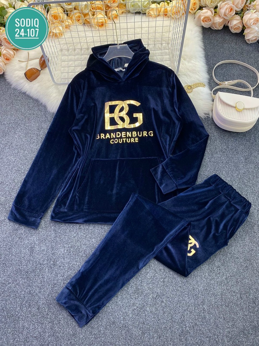 женские спортивные костюмы больших размеров,костюмы спортивные женские,велюровый костюм спортивный,спортивные костюмы для женщин,спортивные костюмы