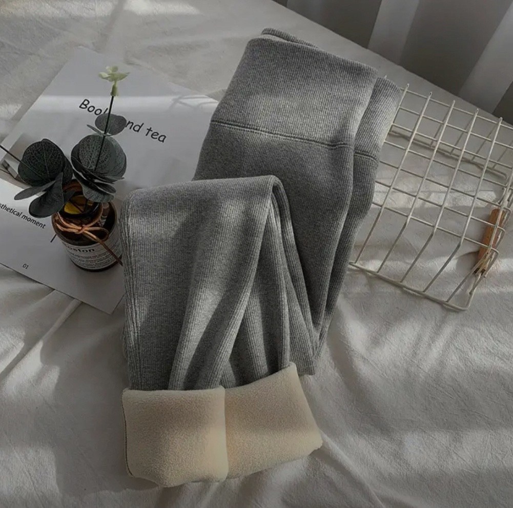 трикотажные костюмы,женские легинсы,свитер в стиле оверсайз,кашемировый свитер оверсайз,трикотажные леггинсы