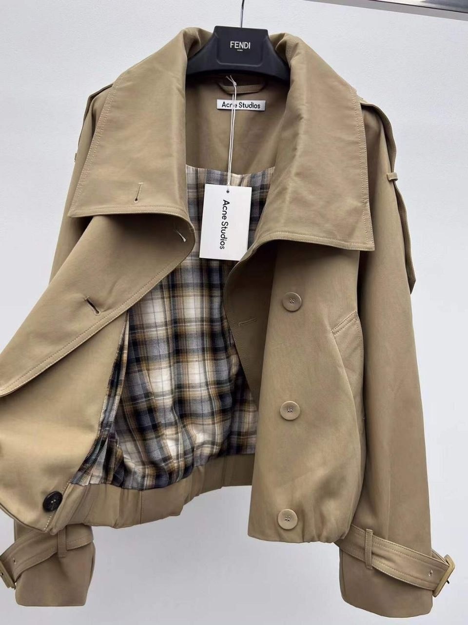 повседневная куртка,куртка тренч,пальто тренч,куртка оверсайз,короткий тренч