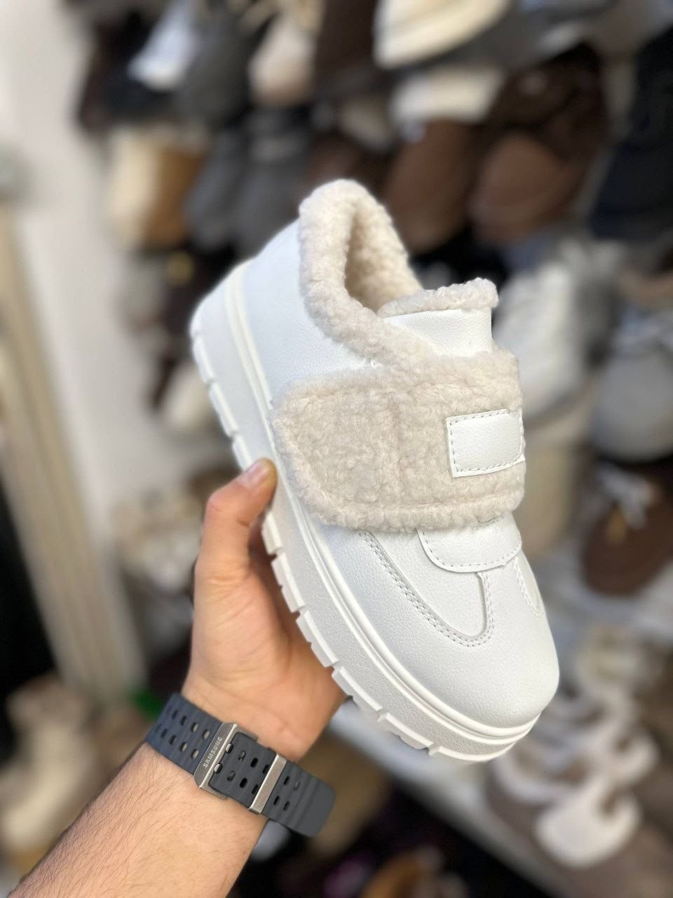 ,зимние женские кроссовки,зимние женские ботинки,женская ,зимняя