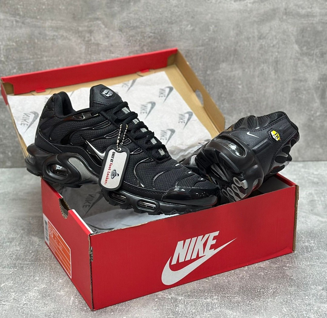 кроссовки nike air max tn plus,nike air max plus tn white,кроссовки nike air max plus,мужские кроссовки nike air max tn plus,кроссовки найк тн плюс