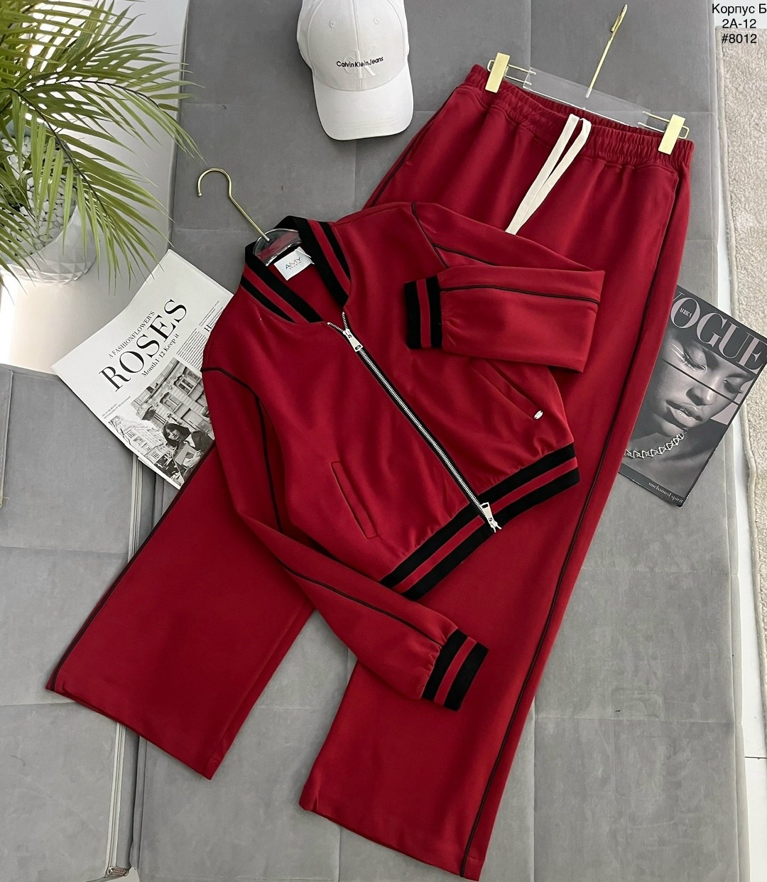 женский спортивный костюм из двух предметов,женский спортивный костюм,трикотажные костюмы,спортивные костюм,повседневный спортивный костюм