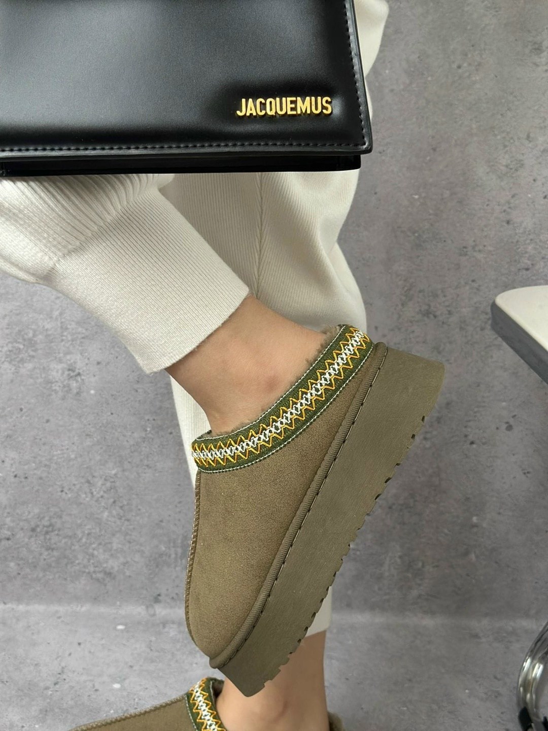 угги женские,,дизайнерская ,повседневная , теплая