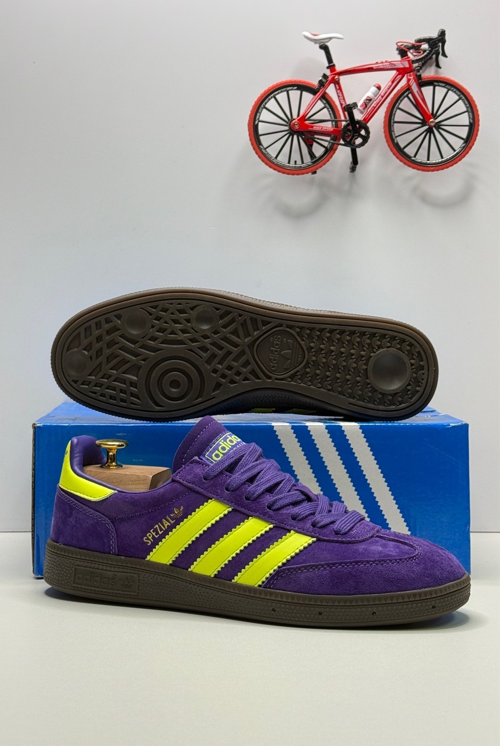 кроссовки adidas spezial,adidas spezial фиолетовые,кроссовки adidas,,adidas munchen (purple/yellow)