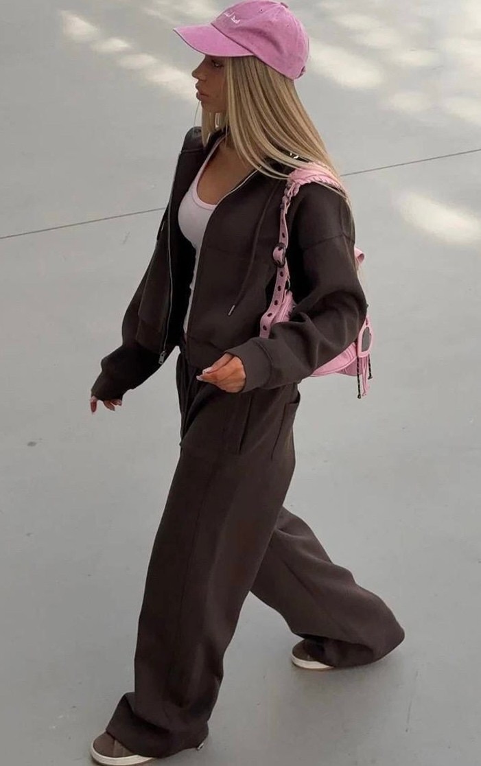 костюмы спортивные,костюм на флисе,костюмы комплекты,костюм со штанами,костюмы спортивные женские