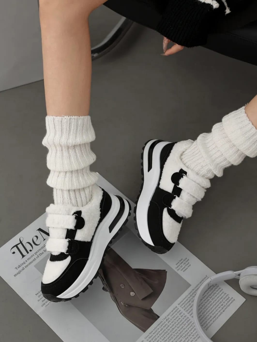 ,женские кроссовки,кроссовки женские зимние,стильные женские кроссовки,массивные кроссовки