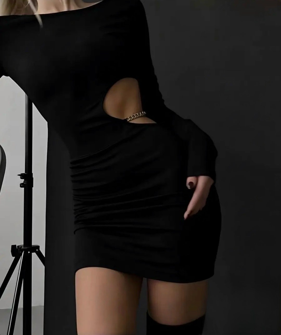 сексуальное мини платье,черное платье мини с вырезами,черное мини платье,платье короткое черное,облегающее платье