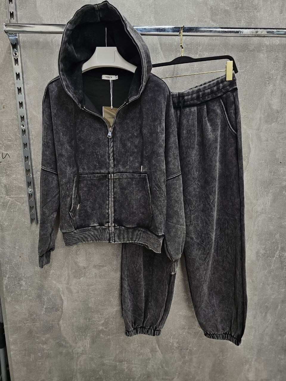 cпортивный костюм велюровый,костюм велюровый,велюровый спортивный костюм женски,спортивные костюмы женские,костюм спортивный варенка