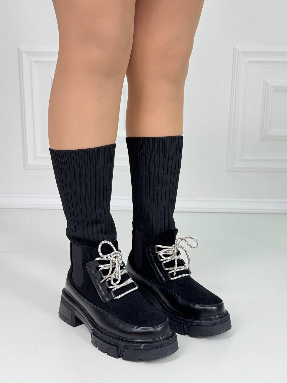 женские ботинки,,женская ,зимняя  женская,ботинки с чулками