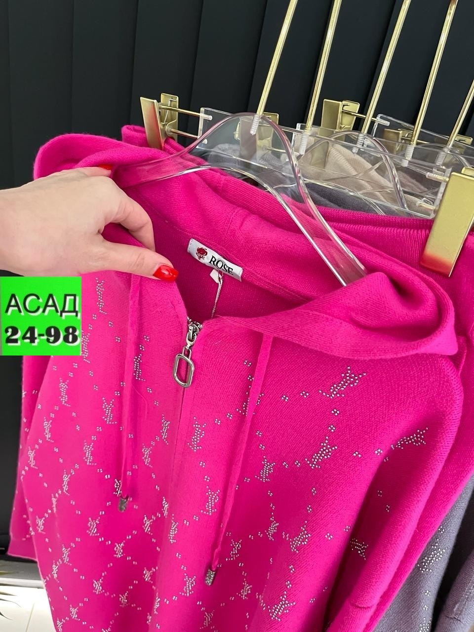 трикотажные костюмы,спортивный костюм loro piana,костюм двойка женская,костюмы спортивные женские,костюмы двойки