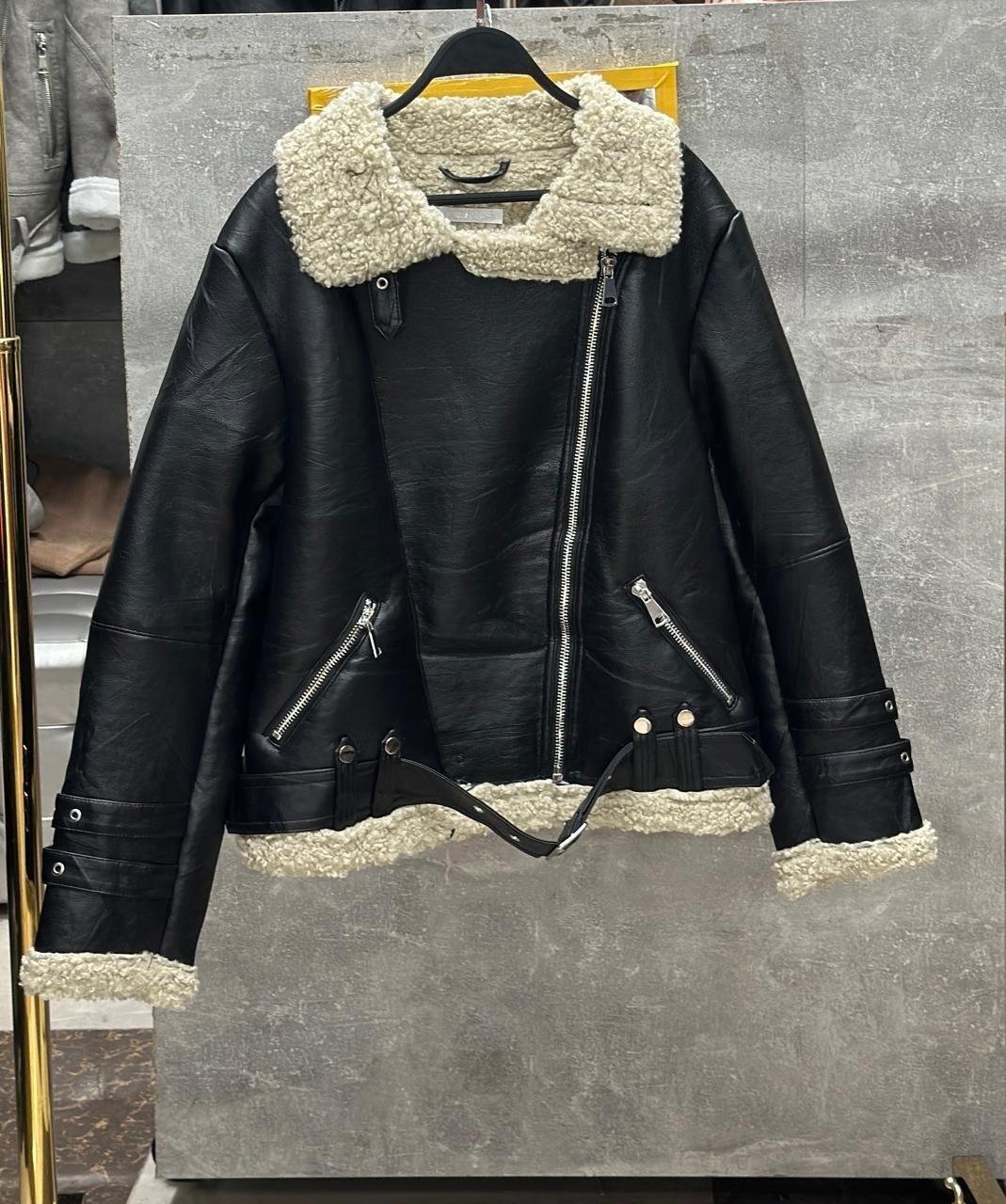 дублёнка авиатор женская страдивариус,дубленка авиатор женская,зара дубленка женская авиатор,дубленка женская,дубленка авиатор