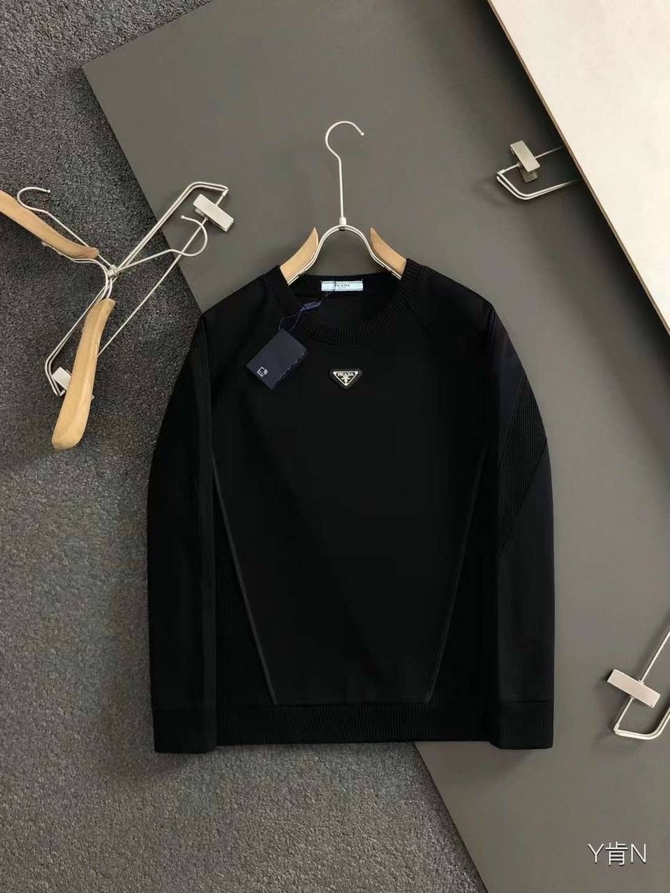 модные свитера,толстовка модная,повседневный свитшот,модный джемпер