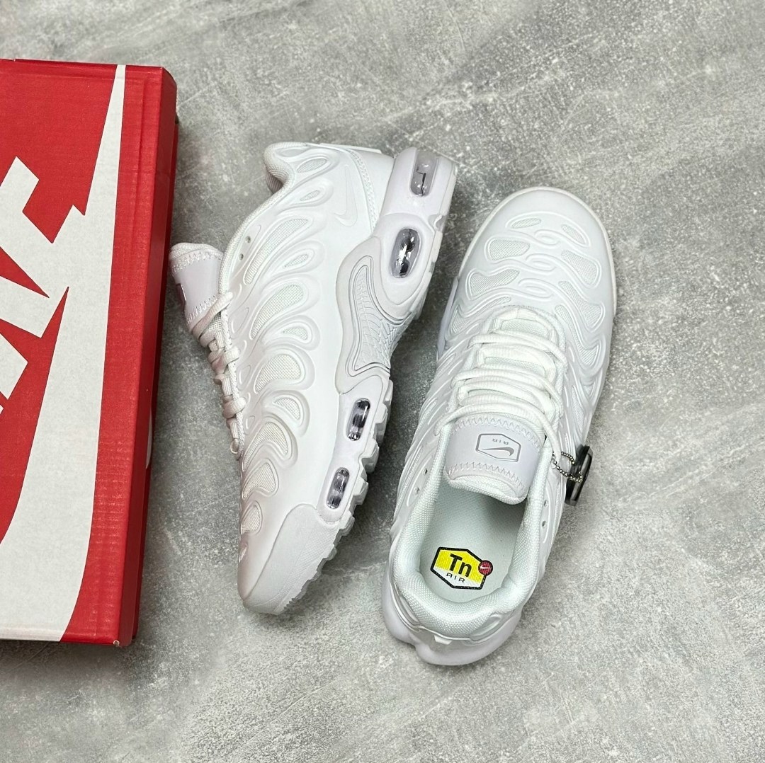 кроссовки nike air max plus,кроссовки,nike tn air max plus,кроссовки nike air max plus tn,nike air max plus drift