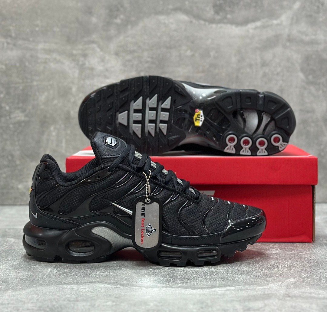кроссовки nike air max plus tn,nike air max tn plus black,кроссовки,nike air max plus tn,кроссовки nike air max plus