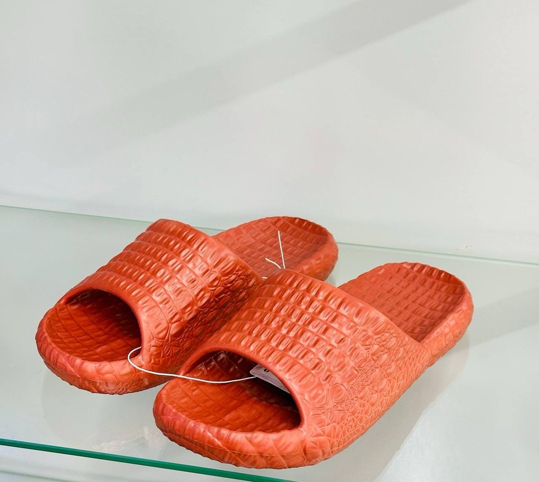 шлепанцы красные,,женские тапки,тапки для мужчин,тапочки домашние