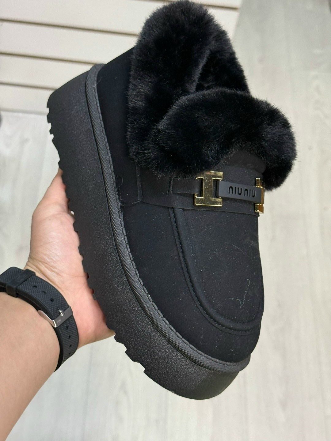 женские угги,,угги,угги женские зимние,модные угги