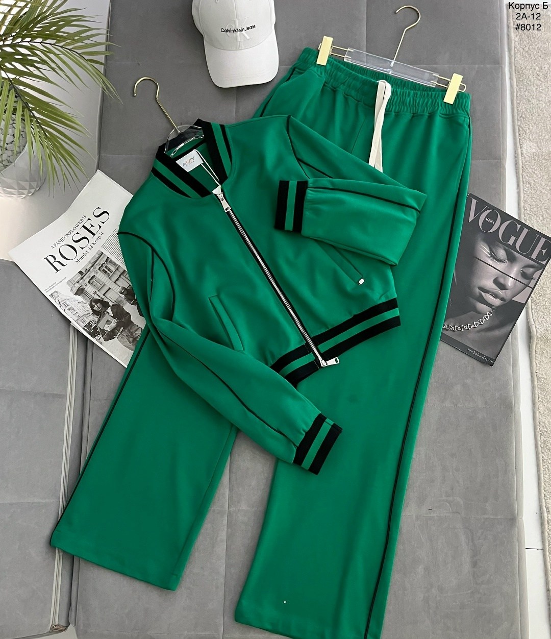 женский спортивный костюм из двух предметов,женский спортивный костюм,трикотажные костюмы,спортивные костюм,повседневный спортивный костюм