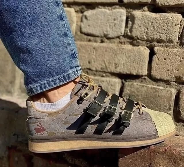 ,кроcсовки adidas superstar,кроссовки adidas,адидас супер стар,melting sadness x adidas originals superstar karoro