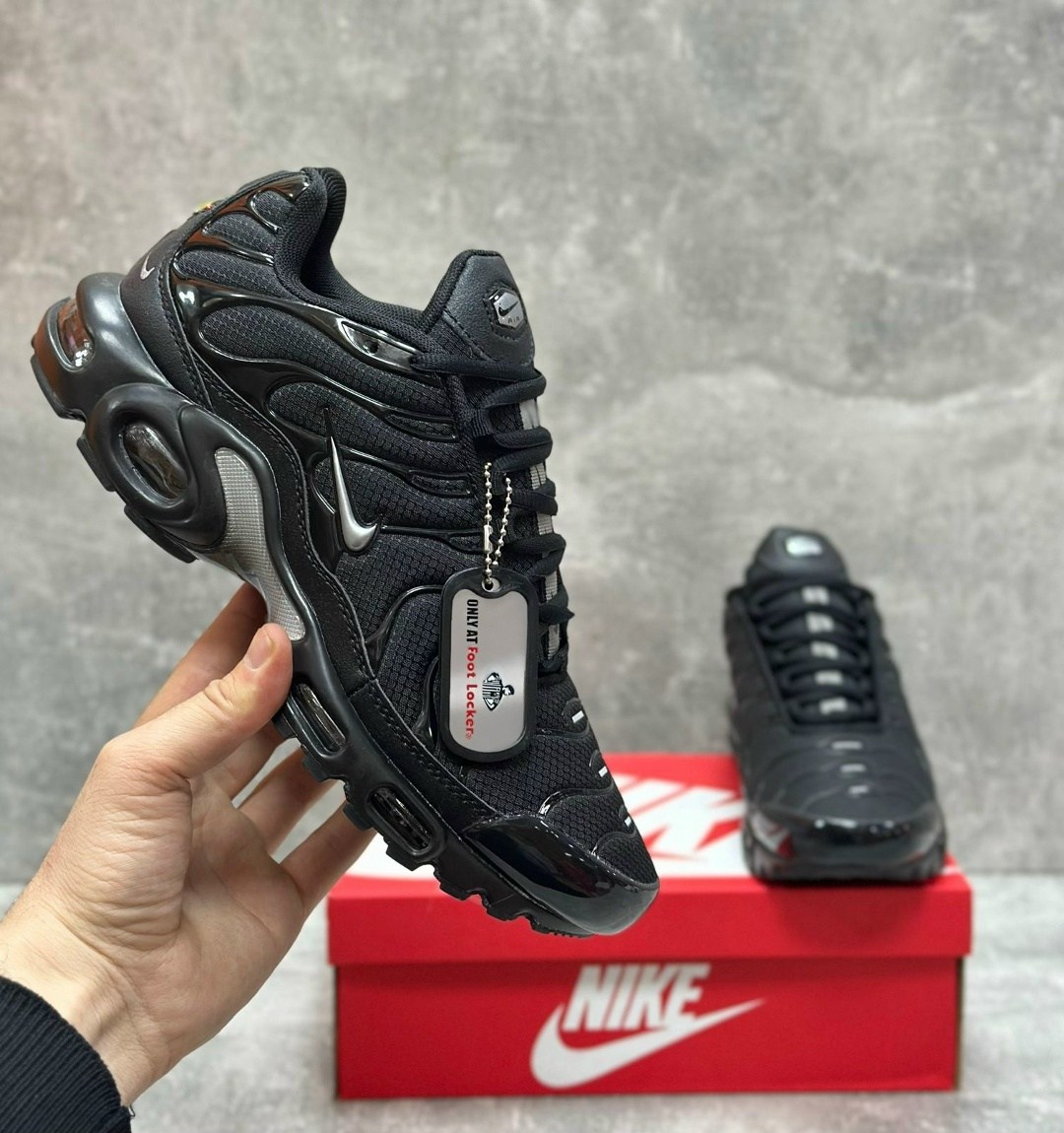 кроссовки nike air max tn plus,nike air max plus tn white,кроссовки nike air max plus,мужские кроссовки nike air max tn plus,кроссовки найк тн плюс