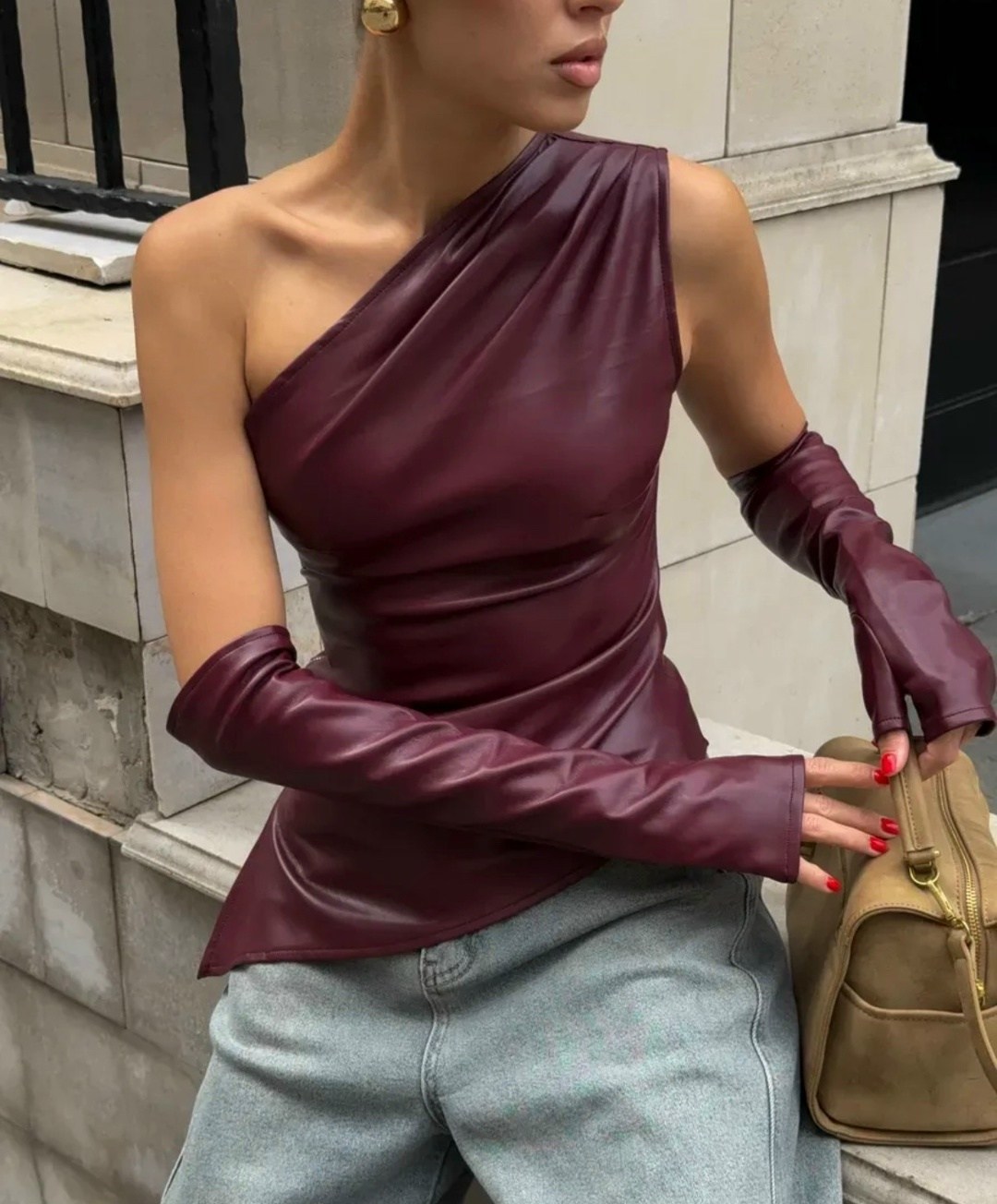 топ кожаный,топ из искусственной кожи,элегантные топы,перчатки кожаные женские