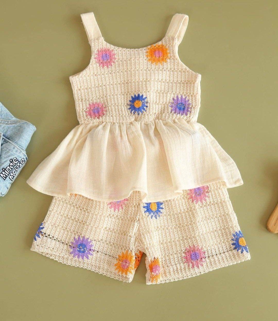 детские вещи крючком,детские вязания,детские платья крючком,летние костюмы,костюмчик