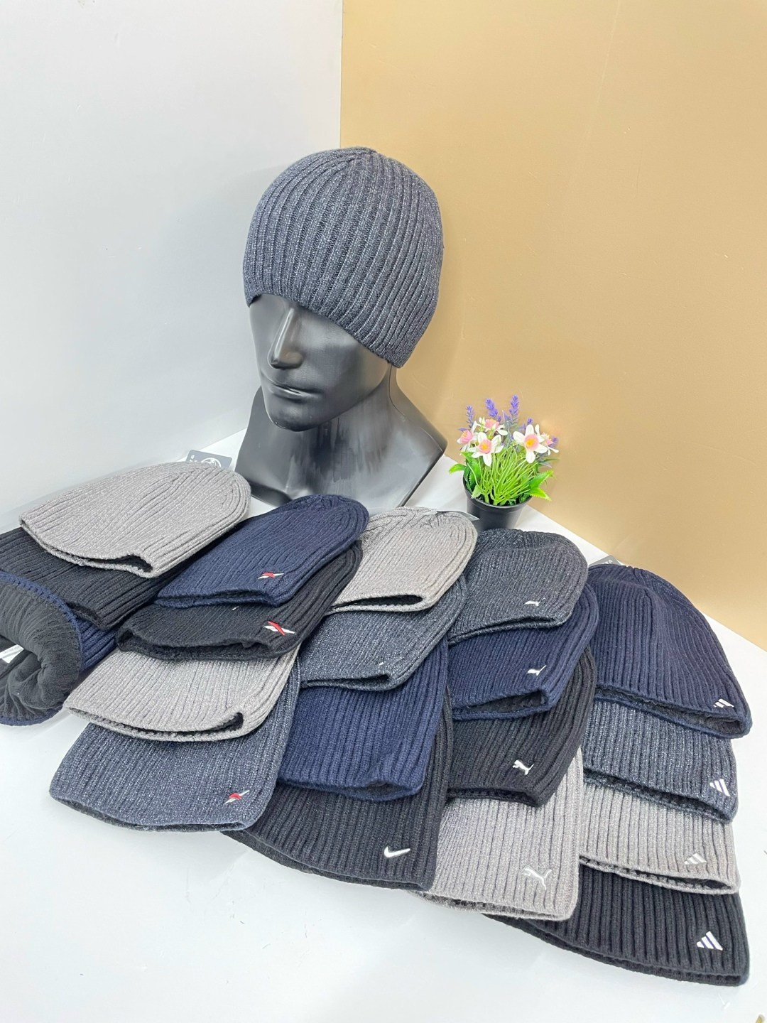 шапка мужская,шапка мужская зимняя,шапка зимняя,шапка зима,шапка для мужчины