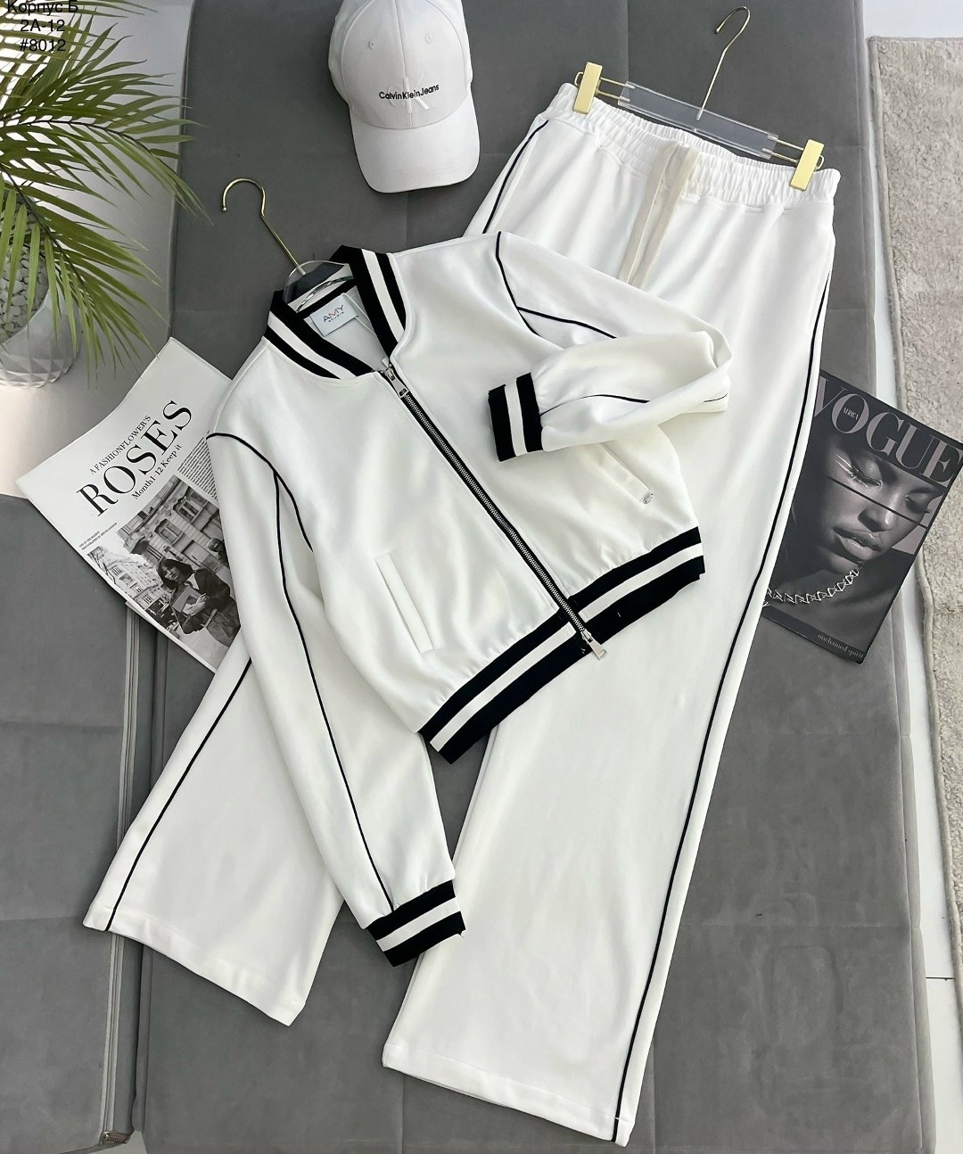 женский спортивный костюм из двух предметов,женский спортивный костюм,трикотажные костюмы,спортивные костюм,повседневный спортивный костюм