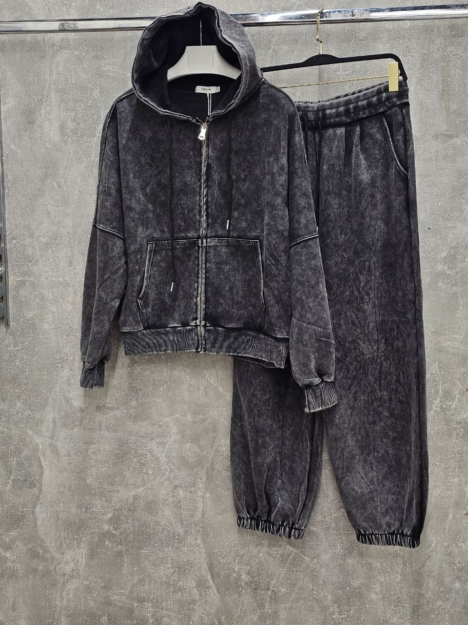 cпортивный костюм велюровый,костюм велюровый,велюровый спортивный костюм женски,спортивные костюмы женские,костюм спортивный варенка