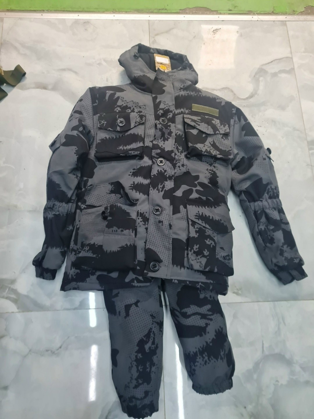 зимний костюм мужской камуфляж,костюм камуфляжный,зимние костюмы,костюм горка,камуфляжный костюм зимний