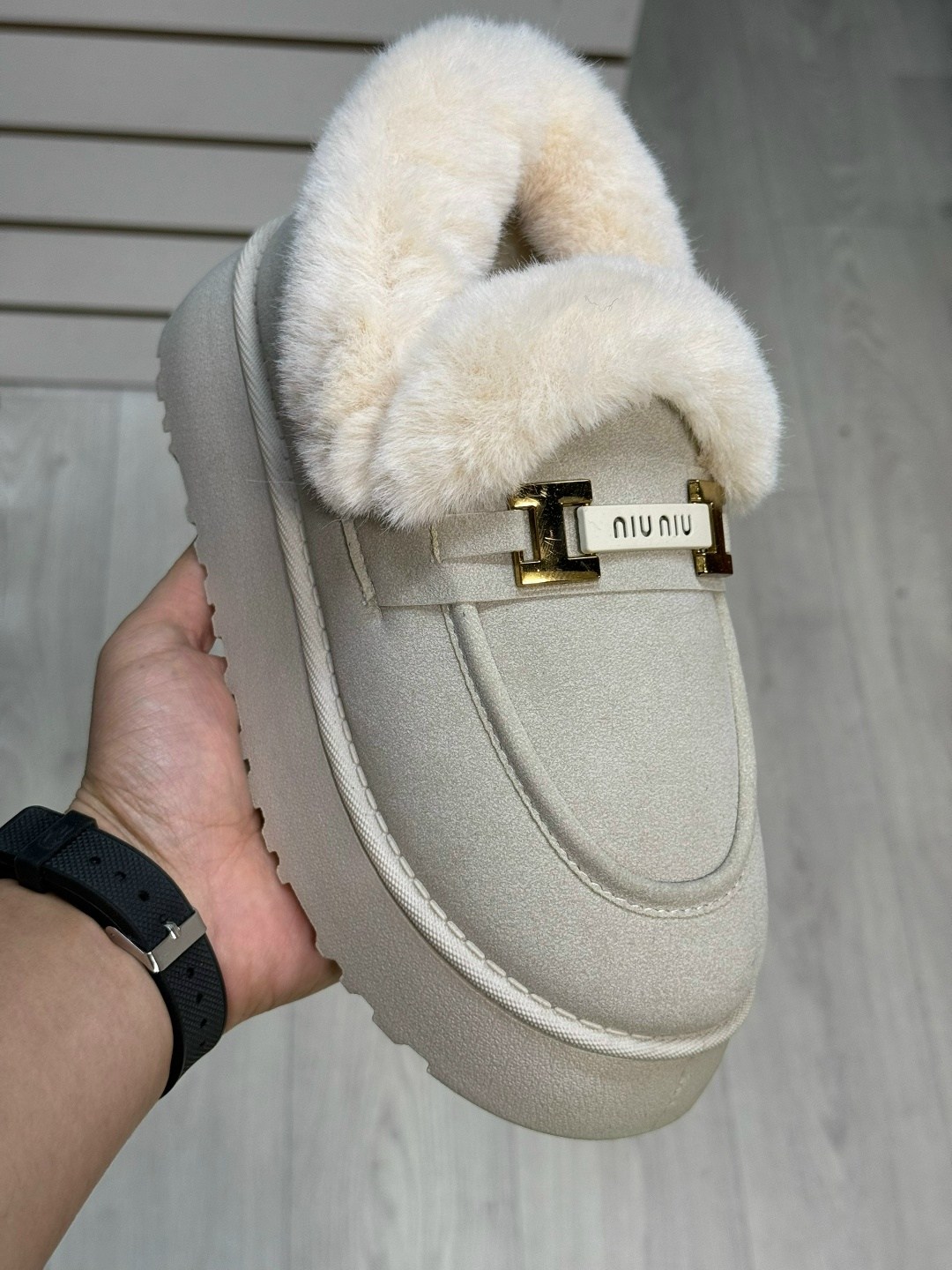 женские угги,,угги,угги женские зимние,модные угги