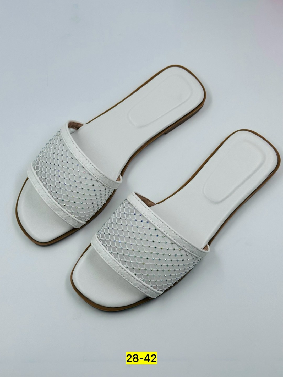 ,шлепанцы белые,женские тапки,тапочки модные,женские шлепанцы