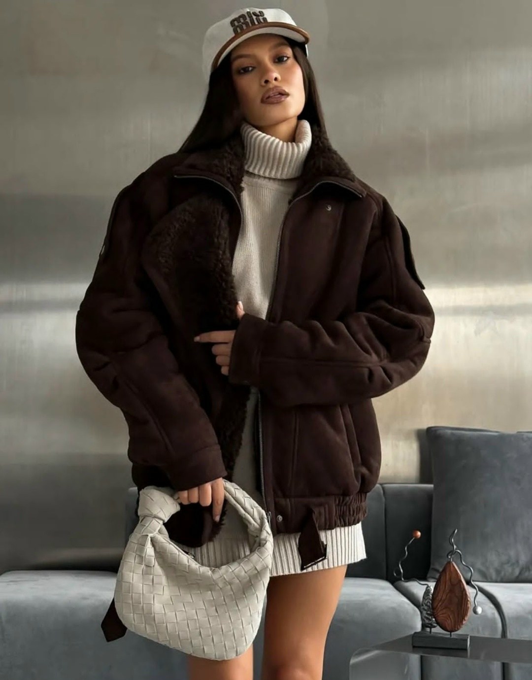 куртка бомбер,оверсайз куртка,кожаная куртка,стильная дубленка,дубленка оверсайз