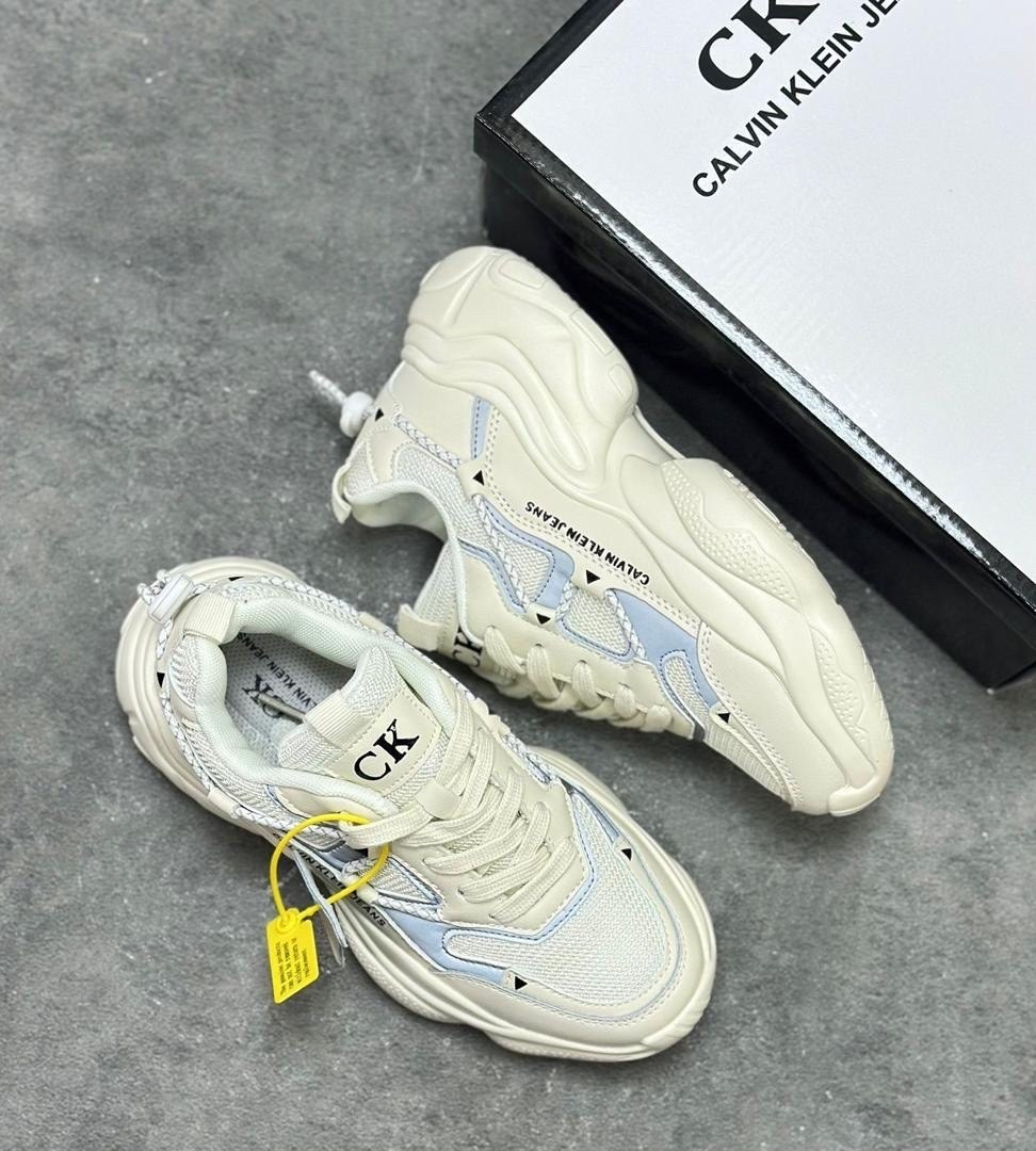 balenciaga кроссовки женские,кроссовки баленсиага женские бежевые,кроссовки balenciaga triple s,кроссовки balenciaga,кроссовки баленсиага унисекс