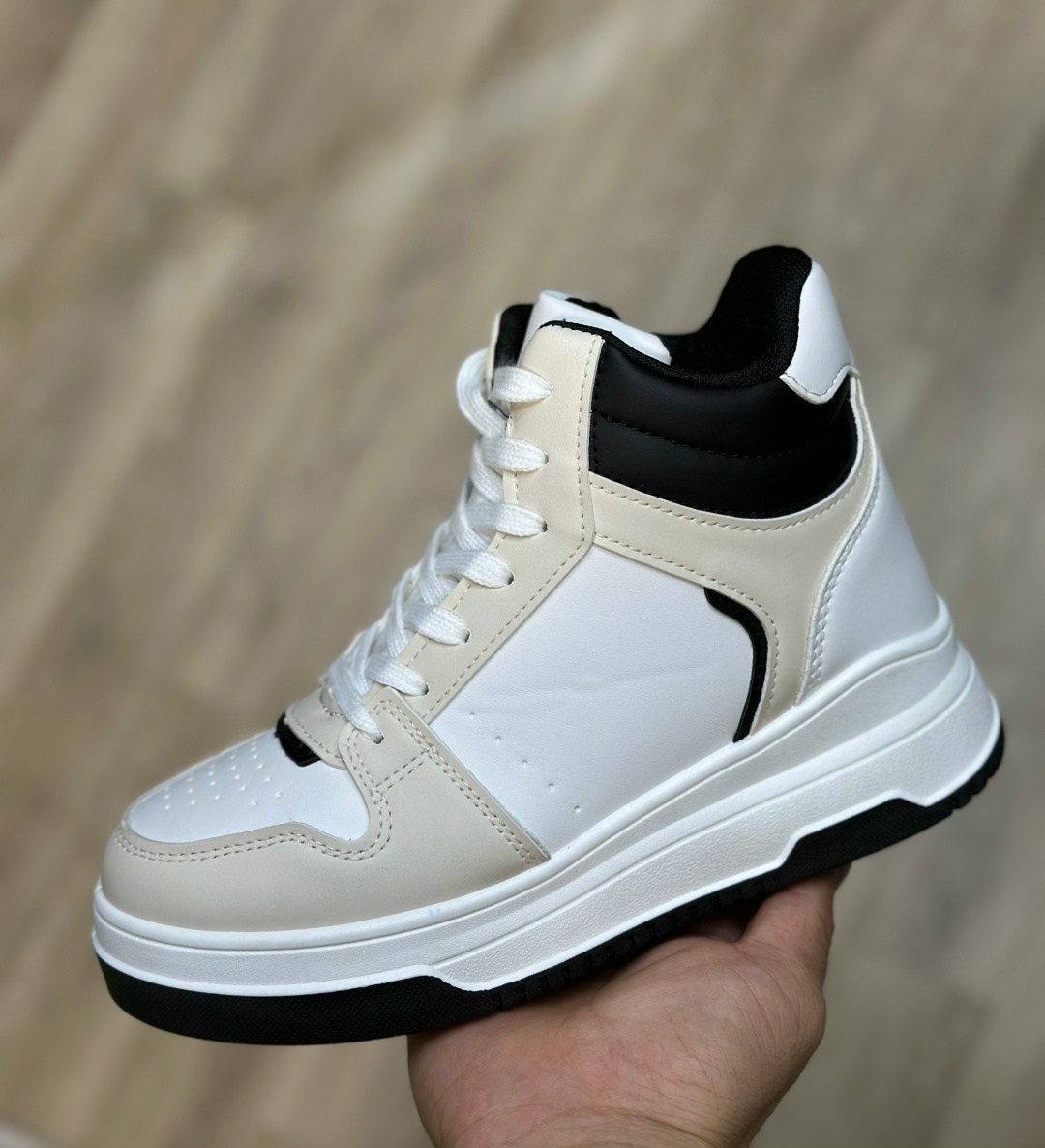 кроссовки женскиe,высокие кроссовки женские,белые кроссовки женские,,кроссовки женские зимние