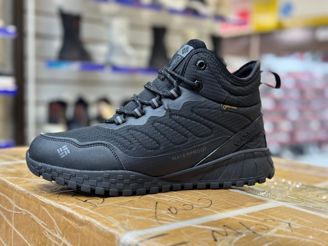 ботинки зимние columbia,ботинки columbia,кроссовки коламбия мужские зимние,кроссовки мужские зимние columbia,термо кроссовки коламбия