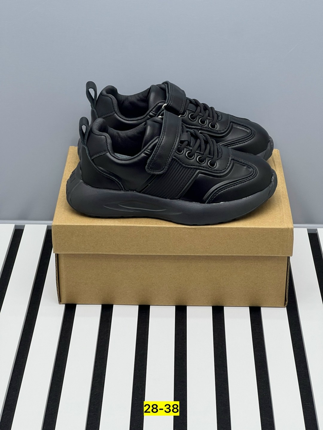 ,кроссовки мальчику, спортивная,детские кроссовки,кроссовка детская