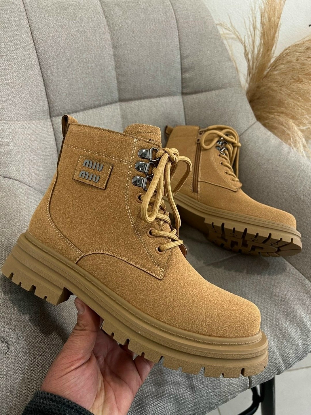 ботинки женские,,зимняя женская , женская,ботинка