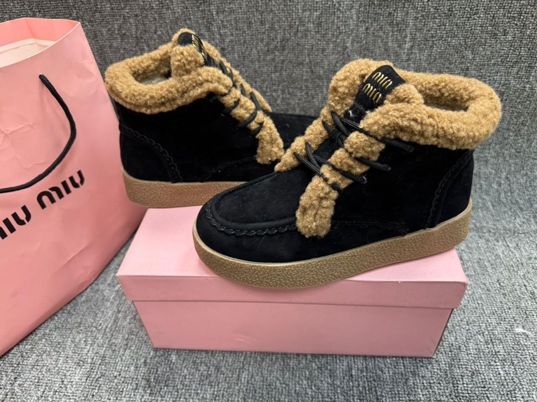 ,ботинки с мехом нескользящие женские,зимняя женская ,ботинки miu miu,ботинки с мехом