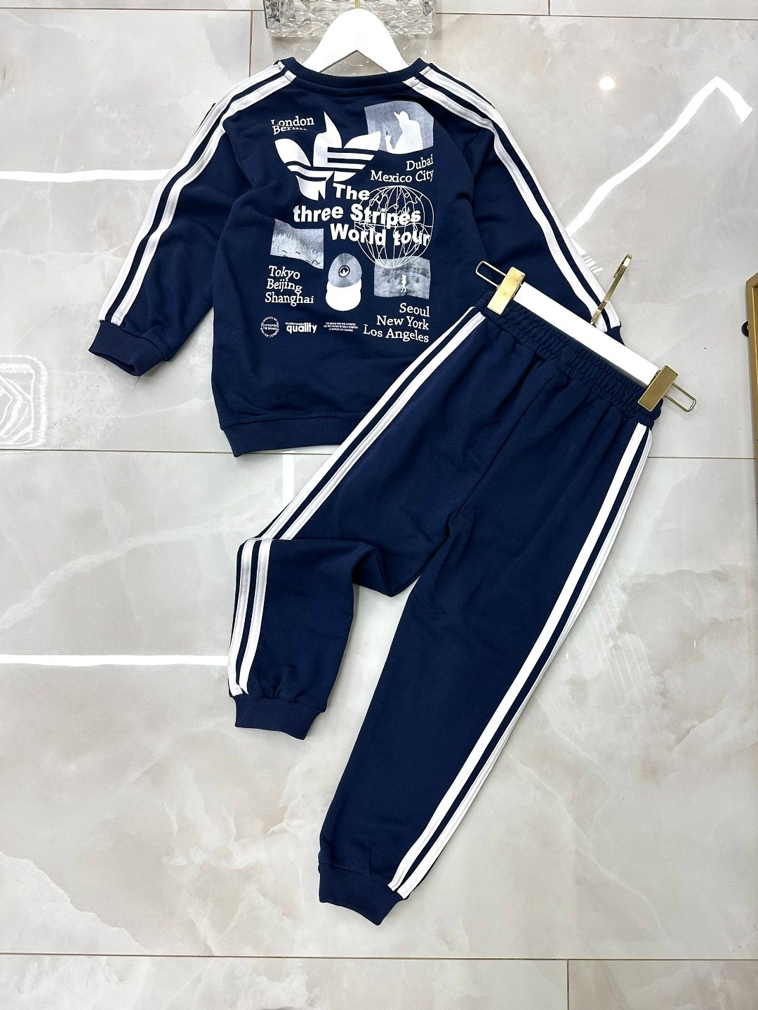 синий костюм адидас ориджинал,спортивный костюм adidas originals,детский спортивный костюм адидас 92 размер,спортивный костюм адидас для мальчика 12 лет,костюм спортивный тройка адидас детский