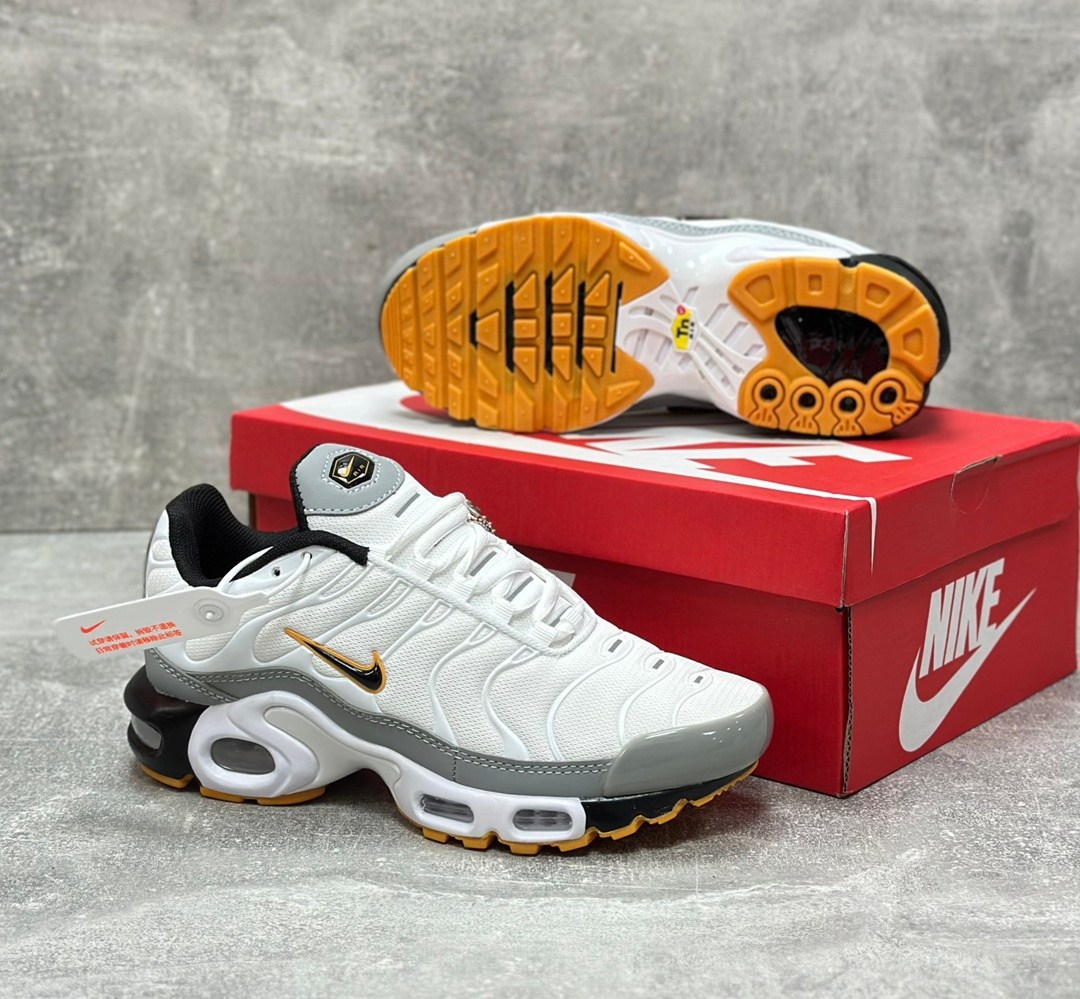 кроссовки,nike air max tn plus white,кроссовки nike air max plus tn,спортивные кроссовки,кроссовки nike air max plus