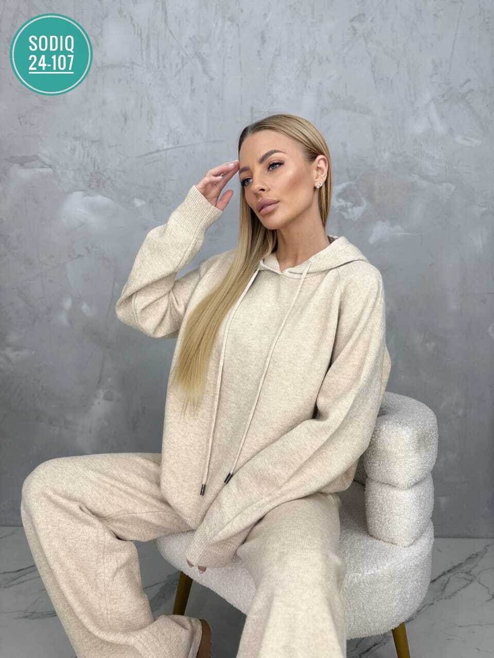 трикотажные костюмы,трикотажные костюмы женские,женские костюмы,костюм женский на флисе,кашемировый костюм