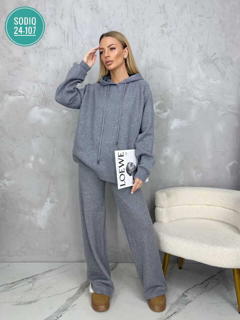 трикотажные костюмы,трикотажные костюмы женские,женские костюмы,костюм женский на флисе,кашемировый костюм