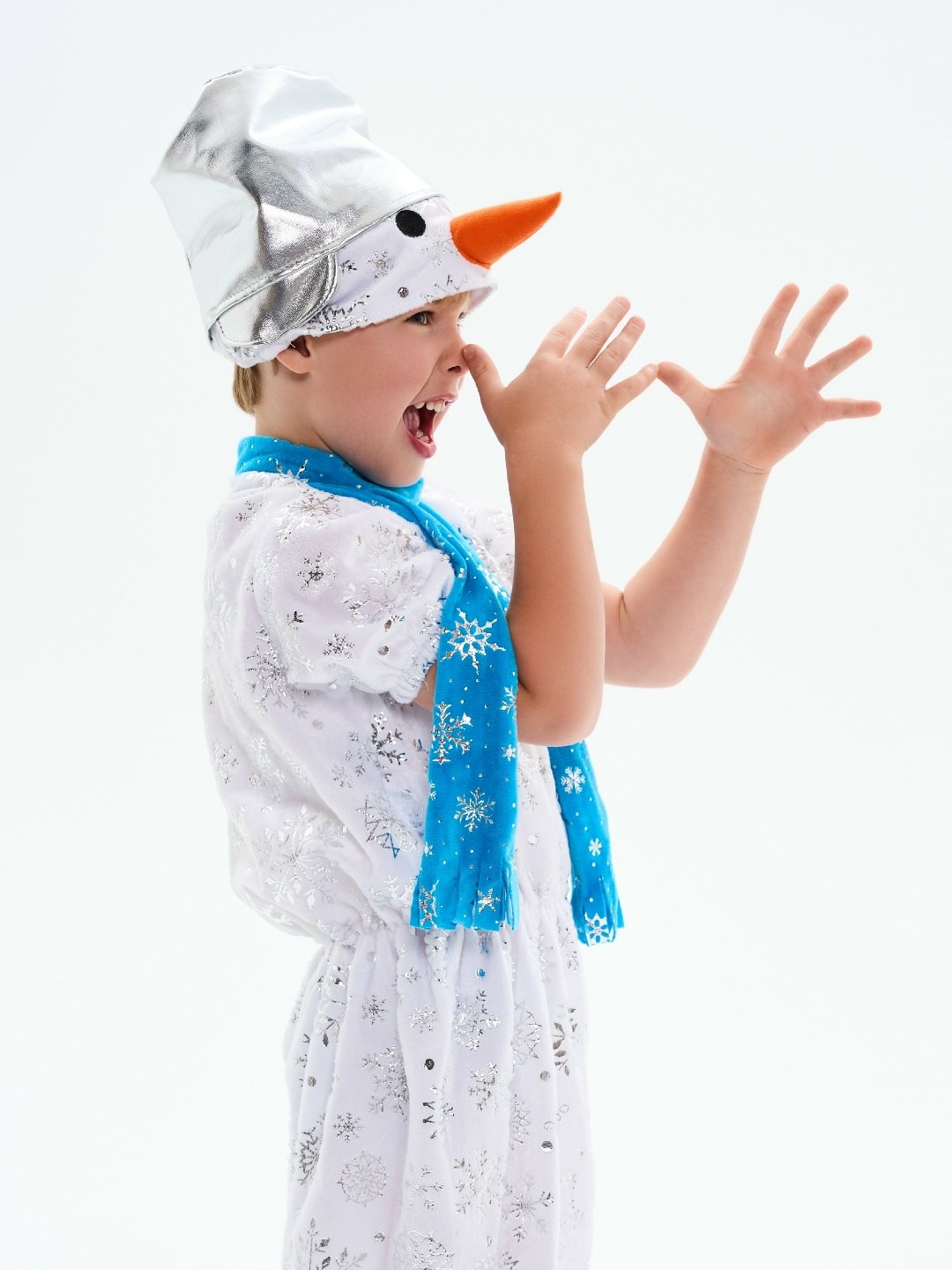 костюм снеговика для мальчика своими руками на новый год,карнавальные костюм снеговик,костюм снеговик,карнавальный костюм детский снеговик,костюм карнавальный снеговичок батик