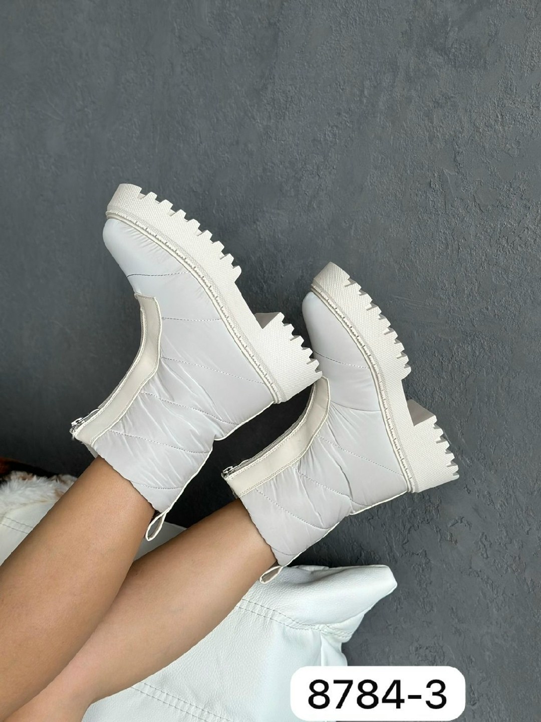 ,дутики женские,женская зимняя ,женская , дутики