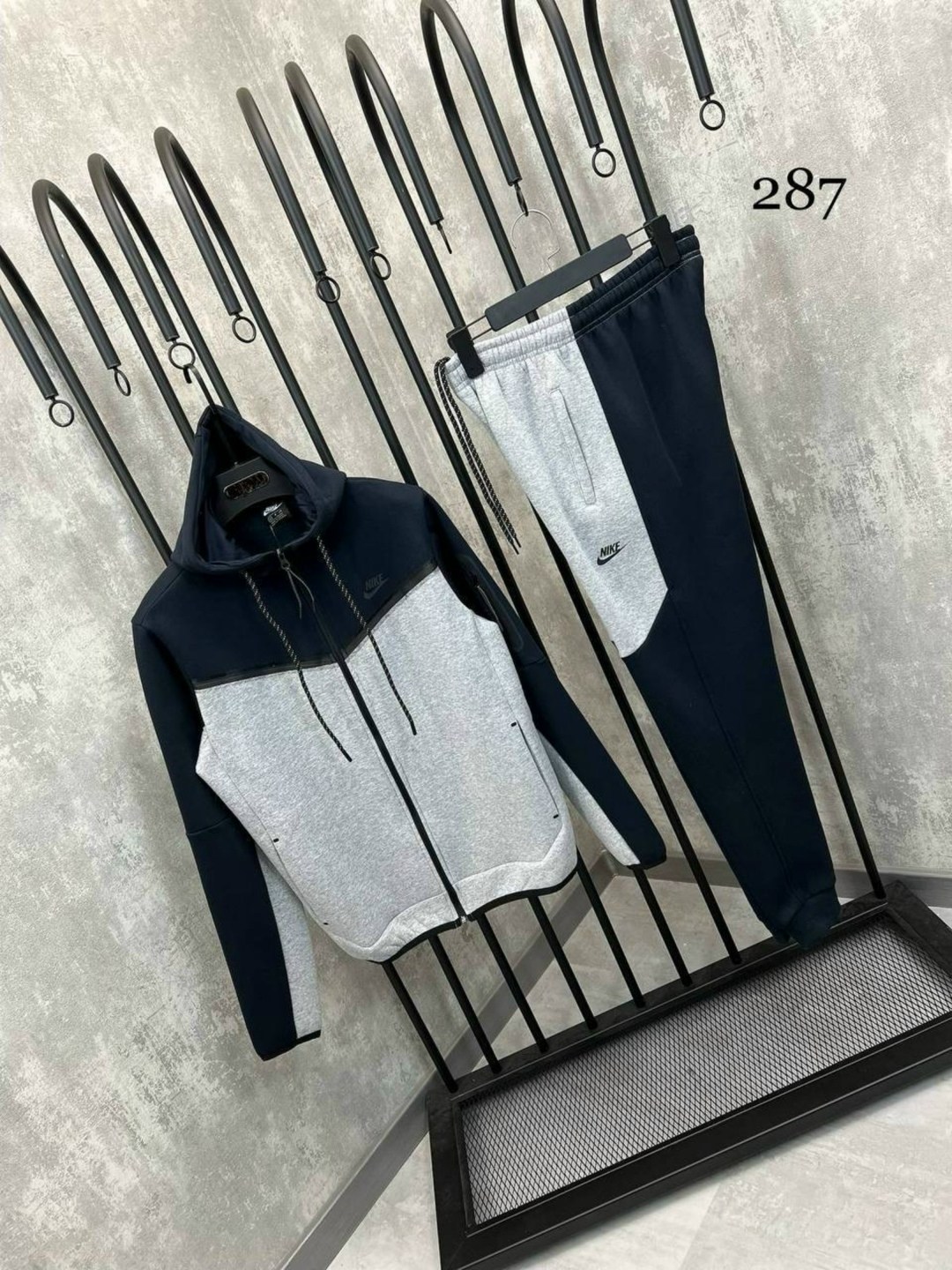 мужские спортивные костюмы,мужской спортивный костюм на флисе,спортивный костюм nike на флисе,спортивные костюмы,спортивный костюм brunello cucinelli