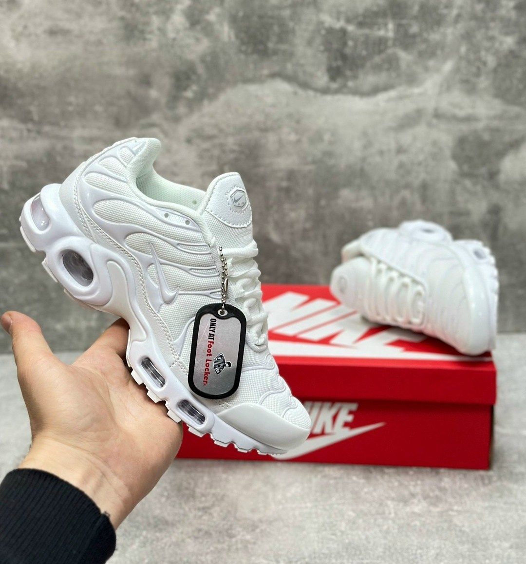 кроссовки nike air max plus tn,nike air max plus tn,nike air max tn plus white,кроссовки мужские nike air max plus,nike air max tn