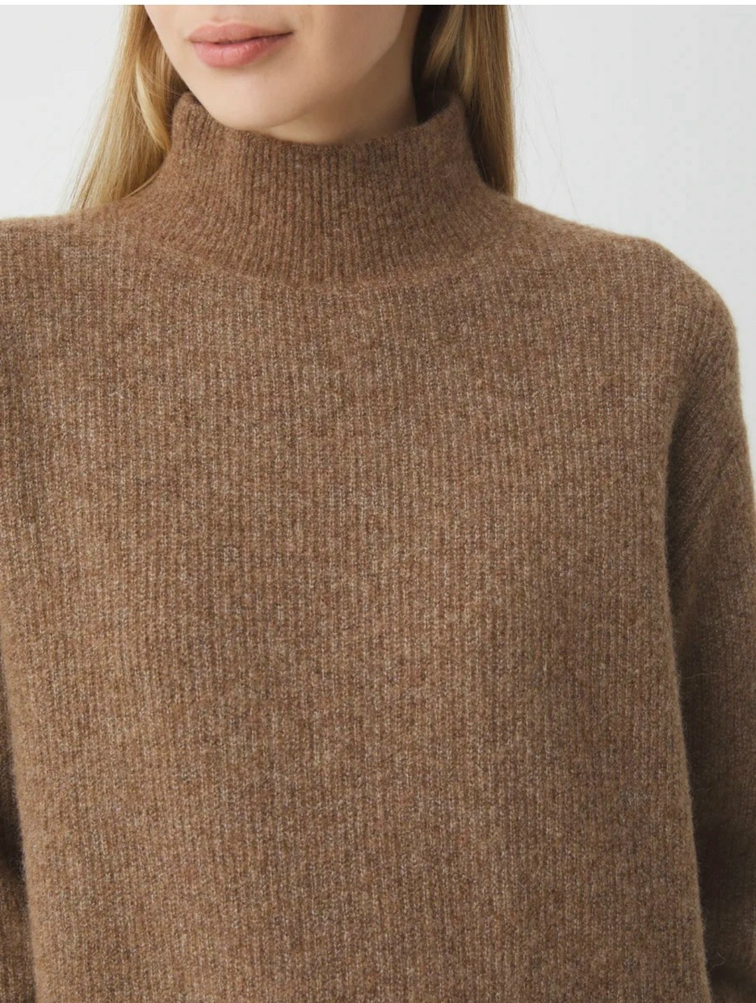 коричневый свитер,свитер водолазка джемпер,бежевый свитер,женский свитер,свитер