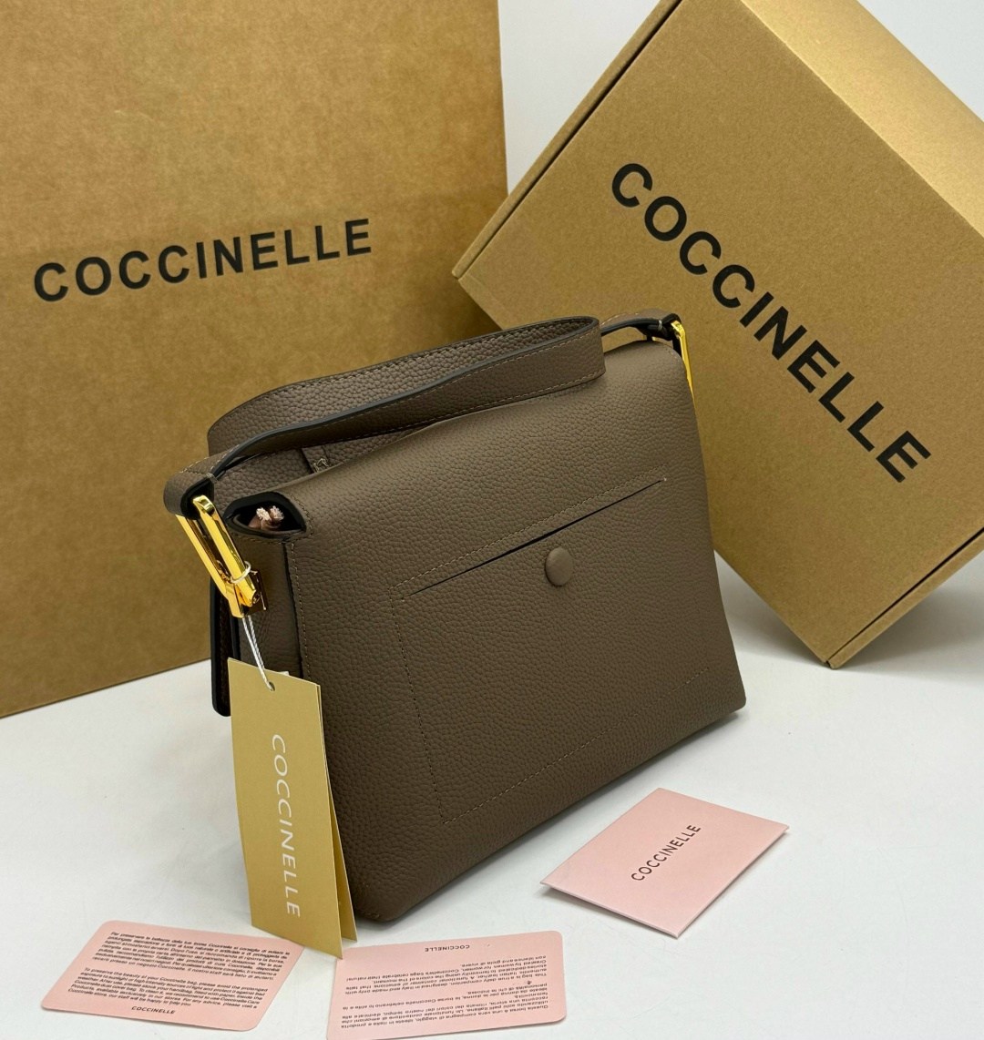 сумка coccinelle,женская сумка coccinelle,coccinelle сумка на плечо,кожаная сумка coccinelle,сумки коричневый