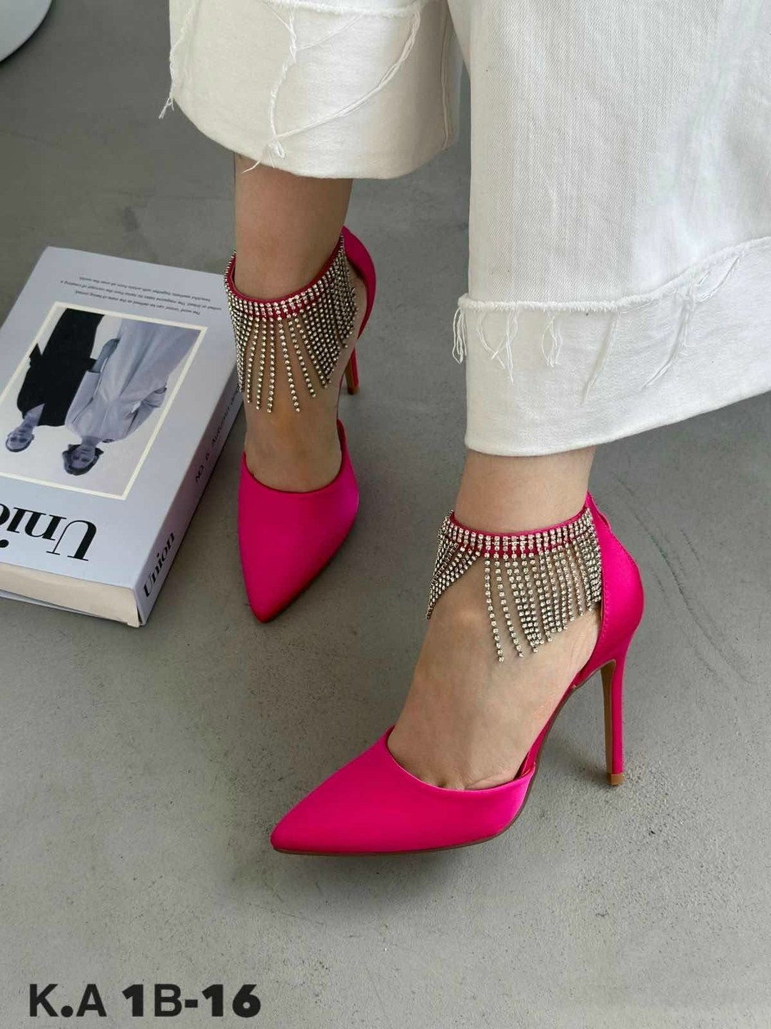 туфли модные,женская ,женская туфля,босоножки на каблуках,босоножки розовые